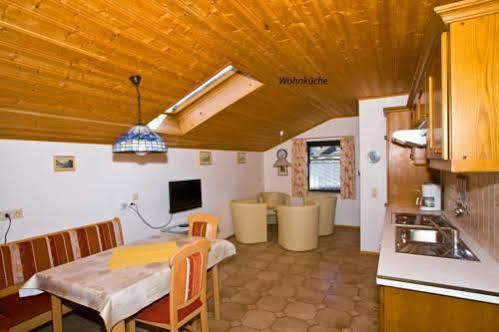 Ferienwohnung Neuhuber Bad Goisern Esterno foto